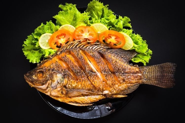 Thực phẩm kỵ với cá