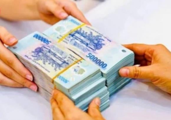 Như vậy, trong năm 2026, sĩ quan Quân đội nghỉ hưu mắc bệnh hiểm nghèo sẽ được hỗ trợ hằng quý 2 lần mức lương cơ sở, tương đương 4.680.000 đồng/quý, theo quy định của Thư viện Pháp luật.