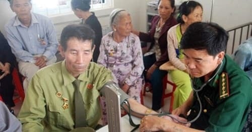 Hỗ trợ hằng quý bằng 2 lần mức lương cơ sở. Thời điểm bắt đầu tính từ quý được giám định xác nhận.    