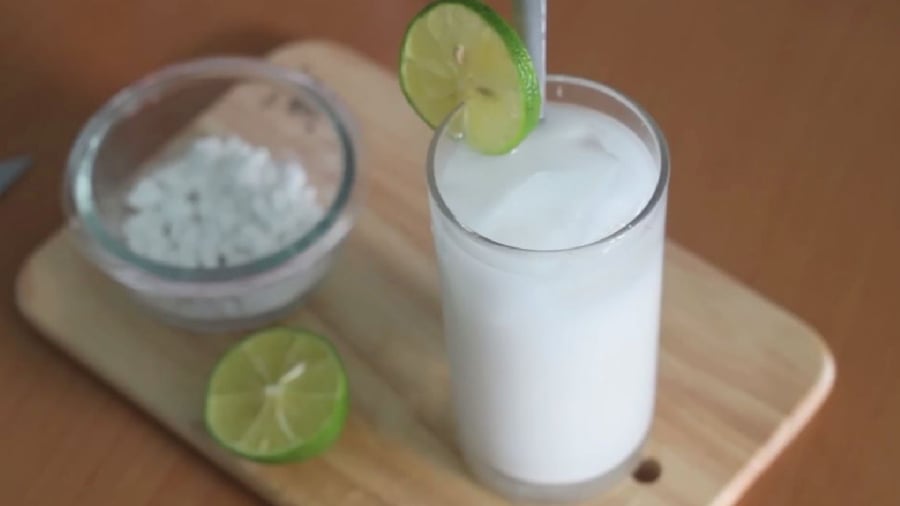 Nước sắn dây là loại đồ uống có tác dụng thanh nhiệt, giải độc, giúp giải rượu nhanh chóng.