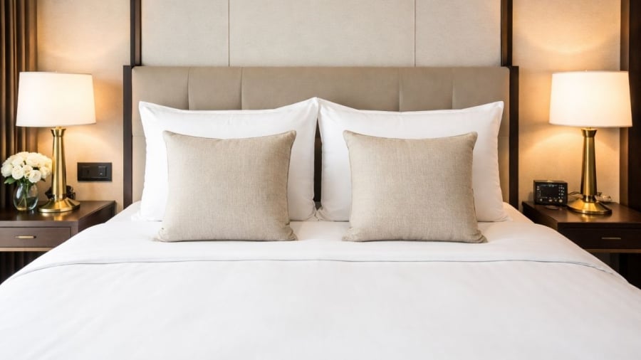 Rất nhiều người còn chưa biết hai chiếc gối vuông để làm gì