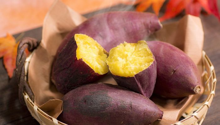 Khoai ʟang ʟà một trong những thực phẩm quen thuộc của người Việt Nam