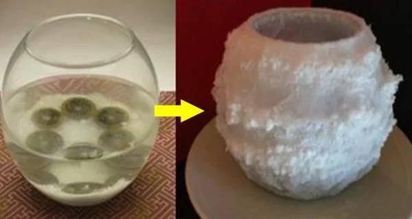 Bát nước nên đặt sát tường, vững chắc, tránh để chông chênh hoặc dễ đổ.