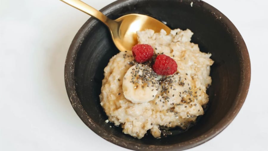 Bạn cần chọn đúng loại yến mạch để tạo cảm giác no lâu, không làm đường huyết tăng nhanh.