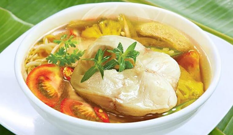 Cách nấu canh cá dứa chua ngon không tanh