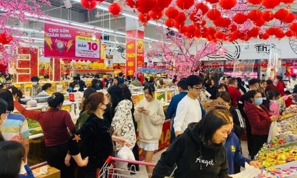 Thực tế cho thấy, giá của nhiều mặt hàng thường tăng nhẹ trong dịp Tết Nguyên đán. 