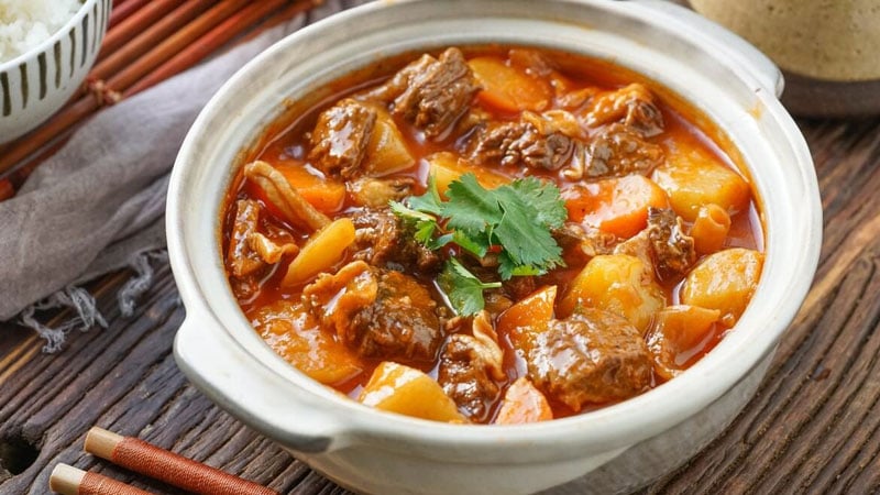 Thịt bò sốt vang