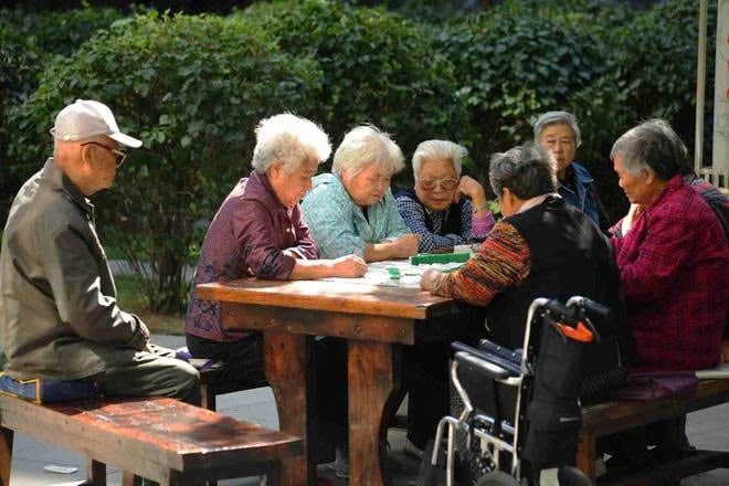 z7521119315194_2738ee8a1ae2f78963791ddd182a079d