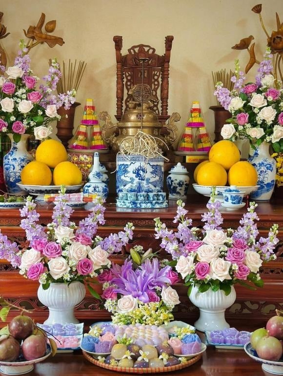 Câu trả lời phụ thuộc vào hoàn cảnh và tín ngưỡng của từng gia đình. 