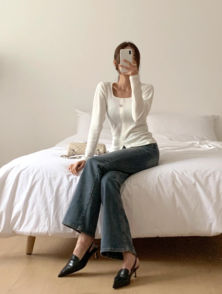 Cardigan mang vẻ dịu dàng, nữ tính nhưng vẫn giữ được sự trẻ trung cần thiết