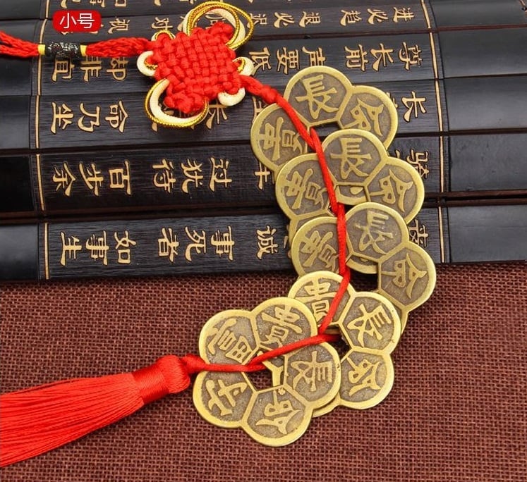 Đặt đồng tiền xu đúng vị trí sẽ mang lại năng lượng thịnh vượng và mang lại sự thành công trong công việc của bạn. (Ảnh minh họa)