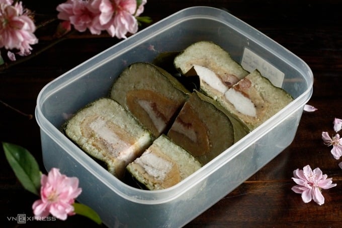 Vào dịp Tết, nhiều gia đình có thói quen gói nhiều bánh chưng để sử dụng dần. 