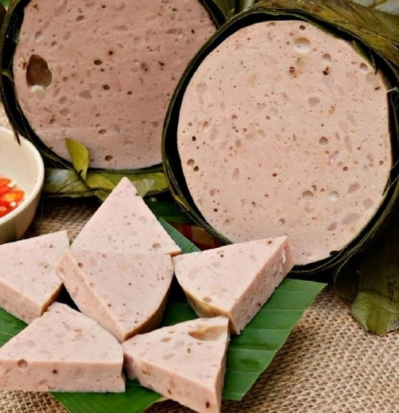 Để giò lụa giữ trọn hương vị và độ dai ngon, sau khi cắt nên bọc kín bằng màng bọc thực phẩm hoặc cho vào túi zip.