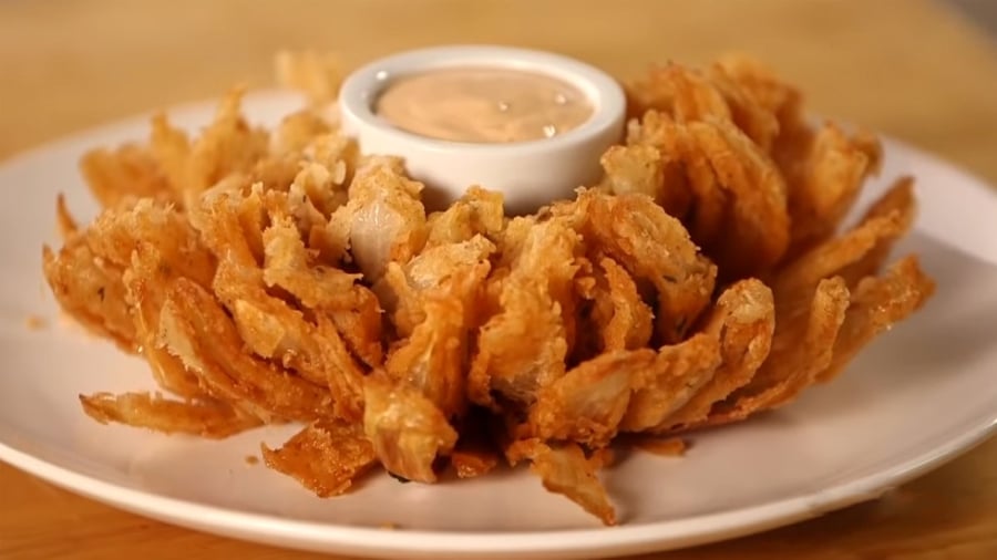 Món hành tây hoàn thành nhìn bắt mắt, ngon miệng