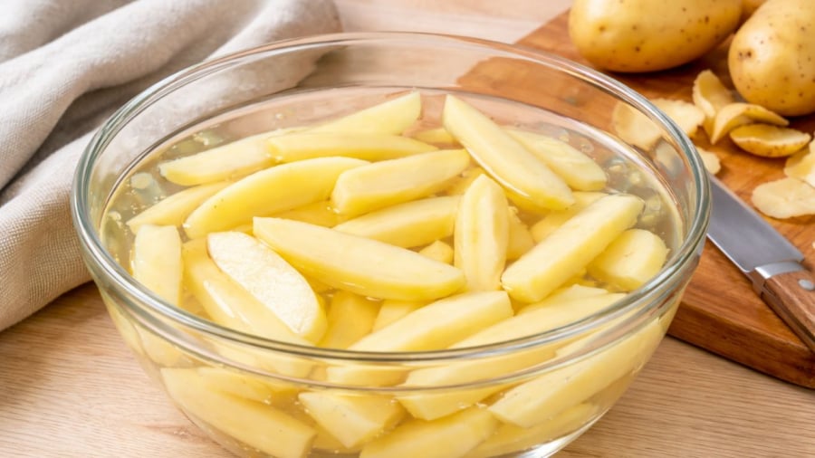 Ngâm khoai tây trước khi chế biến mang lại nhiều lợi ích