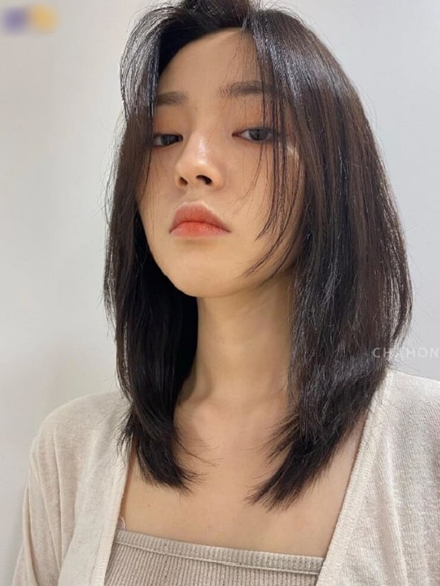 Khi phần đỉnh có độ nâng nhất định, tỷ lệ khuôn mặt sẽ được cân bằng lại, giúp tổng thể bớt tròn