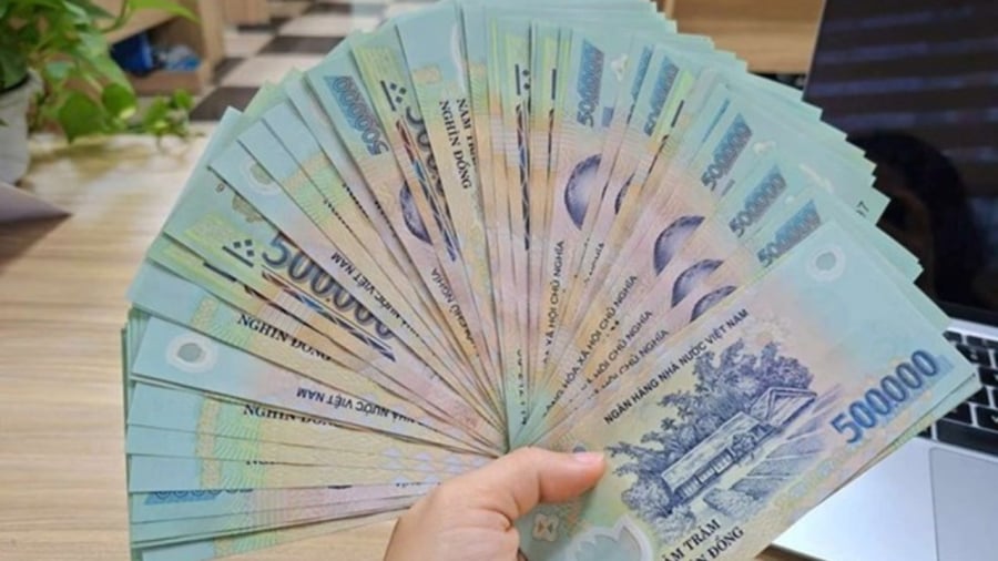 Ai được tăng lương cơ sở từ 1/7/2026? Mức tăng là bao nhiêu?