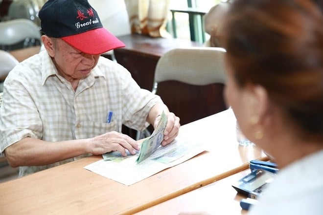 Thông tin về việc điều chỉnh lương hưu và các chế độ trợ cấp trong năm 2026 đang nhận được sự quan tâm lớn từ người dân.    