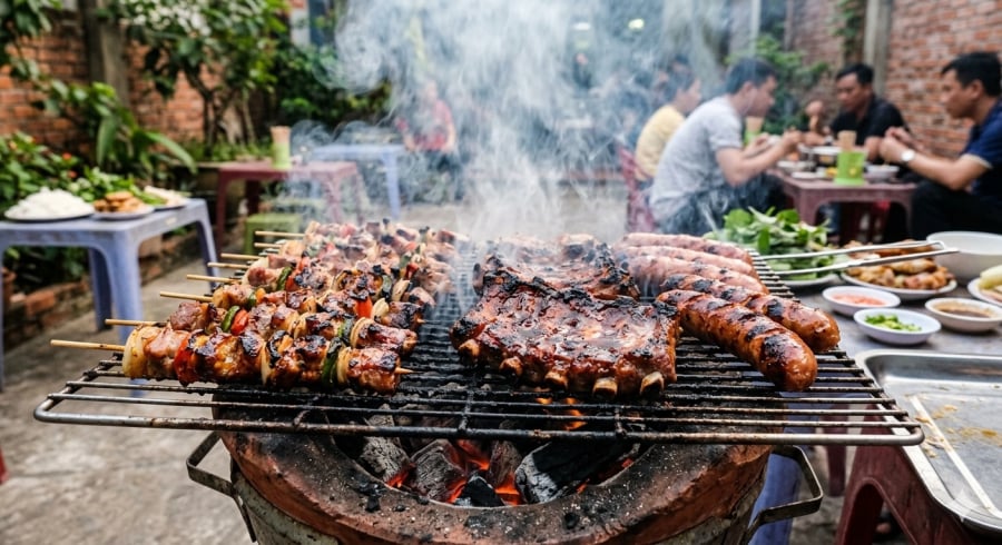 Thực phẩm nướng ở nhiệt độ cao, đặc biệt phần cháy cạnh, có thể tạo ra các hợp chất không có lợi cho sức khỏe nếu ăn thường xuyên.