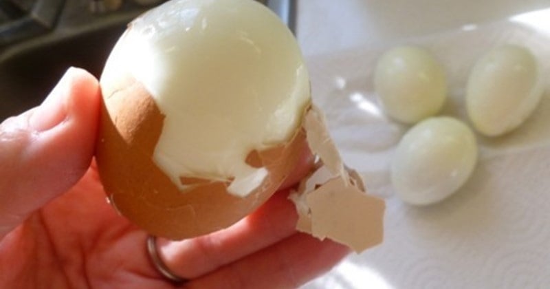 Ai nên thường xuyên ăn trứng luộc?