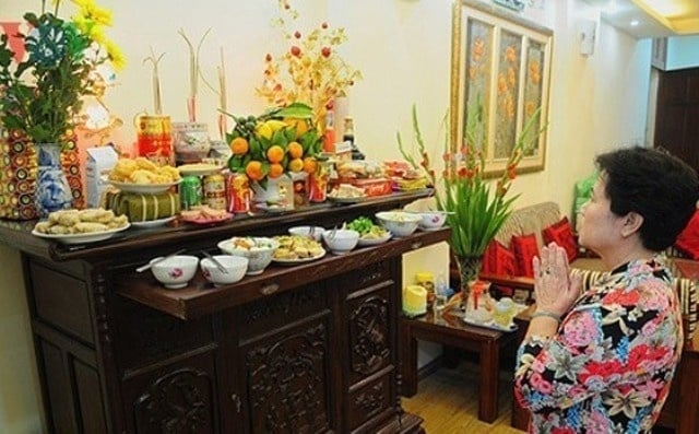 Theo quan niệm dân gian, ngày mùng 1 ảnh hưởng đến vận khí của cả tháng, vì vậy lời nói và hành động trong ngày này rất được coi trọng.