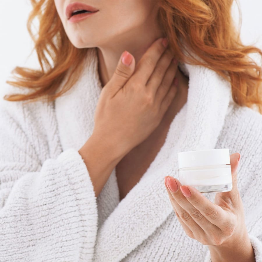 Trong trường hợp da cổ đã xuất hiện nếp nhăn rõ rệt, các phương pháp thẩm mỹ có thể mang lại hiệu quả nhanh