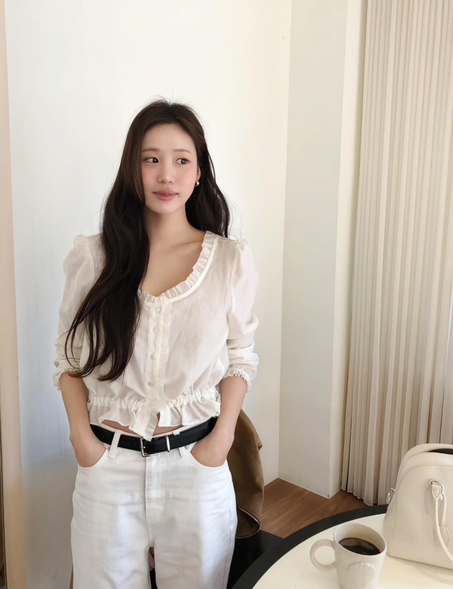 Đây là một trong những cách đơn giản để cải thiện tỷ lệ cơ thể mà không cần can thiệp quá nhiều vào tổng thể trang phục.