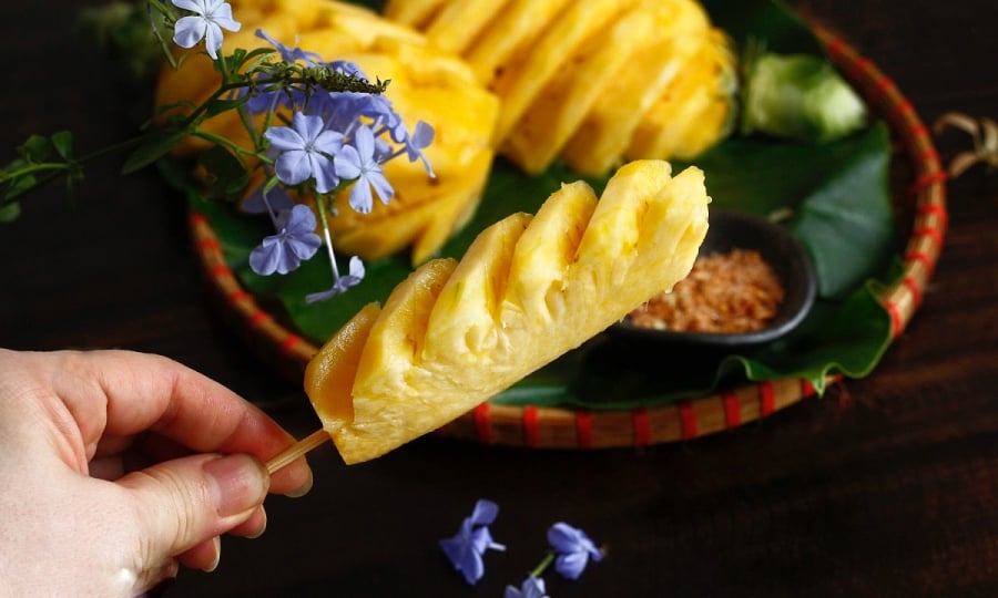 Phụ nữ ăn dứa có tác dụng gì?