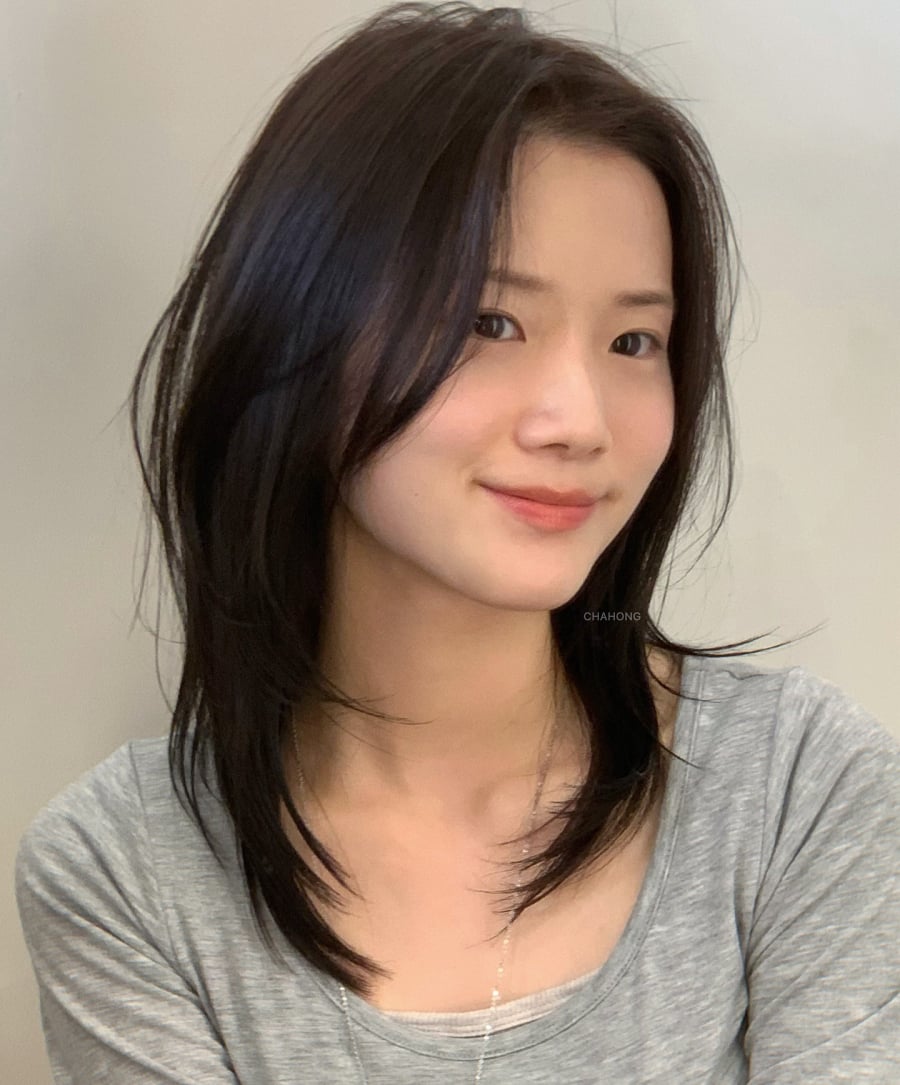 Tóc layer là lựa chọn phù hợp với những ai muốn tăng độ bồng bềnh cho mái tóc.