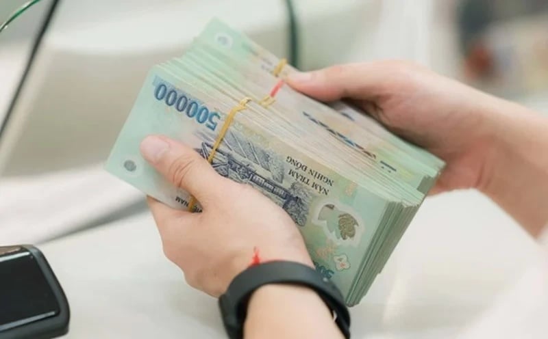 Theo phương án thứ nhất, từ 1/7/2026, một số nhóm đối tượng sẽ được điều chỉnh tăng 4,5% và cộng thêm 200.000 đồng/tháng trên mức hưởng của tháng 6/2026.