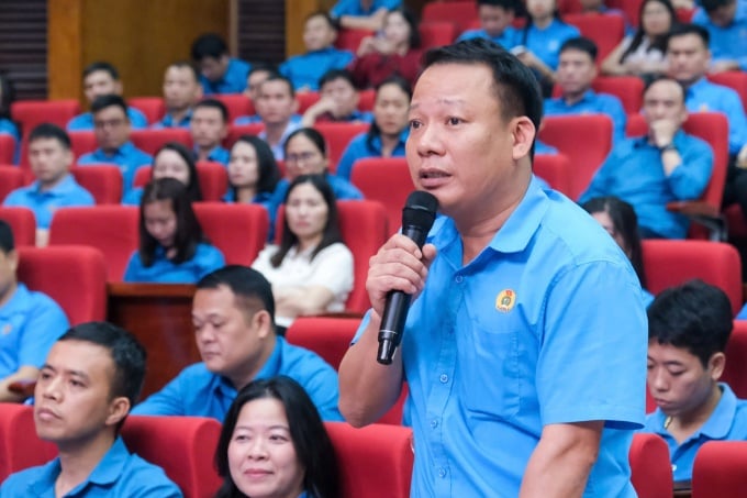 Hiện toàn tỉnh có hơn 26.000 doanh nghiệp với khoảng 820.000 lao động, trong đó 568.000 người làm việc tại các khu công nghiệp. 