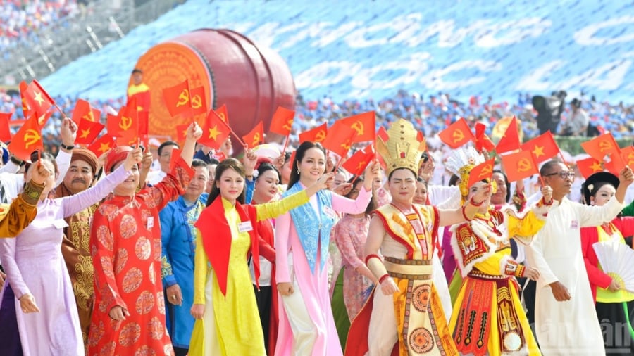 Bên cạnh nguồn lực từ ngân sách, Quốc hội cũng khuyến khích mạnh mẽ việc huy động nguồn lực xã hội hóa cho phát triển văn hóa. 