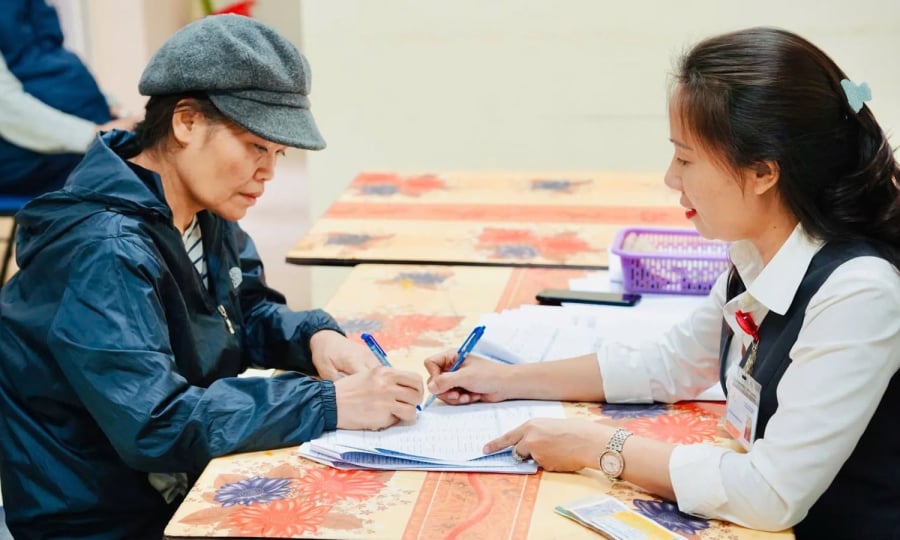 Dự thảo quy định việc điều chỉnh sẽ áp dụng cho các nhóm đang hưởng lương hưu, trợ cấp bảo hiểm xã hội và trợ cấp hằng tháng theo quy định hiện hành của Chính phủ.    