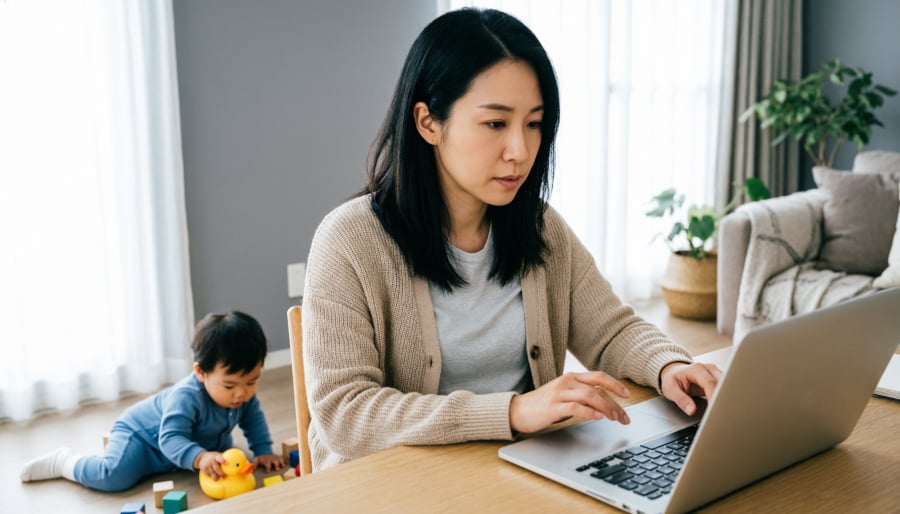 Công việc linh hoạt giúp nhiều mẹ vẫn có thu nhập mà không bỏ lỡ thời gian bên con