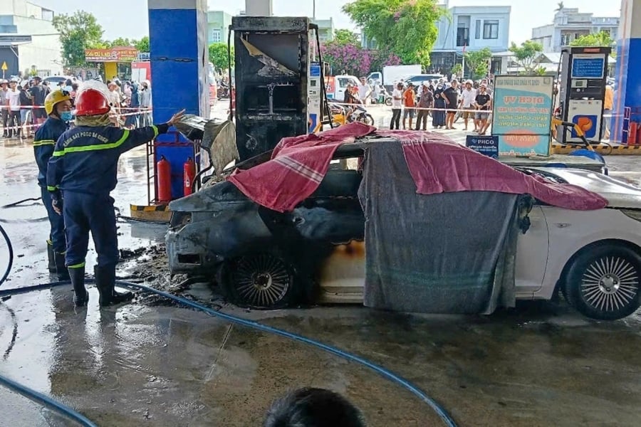 Trao đổi dưới góc độ pháp lý, luật sư Trần Hoàng Linh (Đoàn Luật sư TP Hà Nội) cho biết, với những thông tin ban đầu, vụ cháy có thể được xem là sự kiện bất ngờ, nằm ngoài khả năng kiểm soát của tài xế và những người liên quan. 
