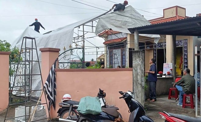 Theo thông tin ban đầu, vụ án xảy ra vào khoảng 23h30 ngày 3/5 tại tổ dân phố Đức Môn, phường Đồng Hới. 