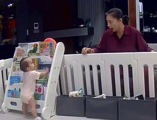 Ngô Thanh Vân  đáp trả những bình luận nhận xét mình làm lố về chuyện con gái  