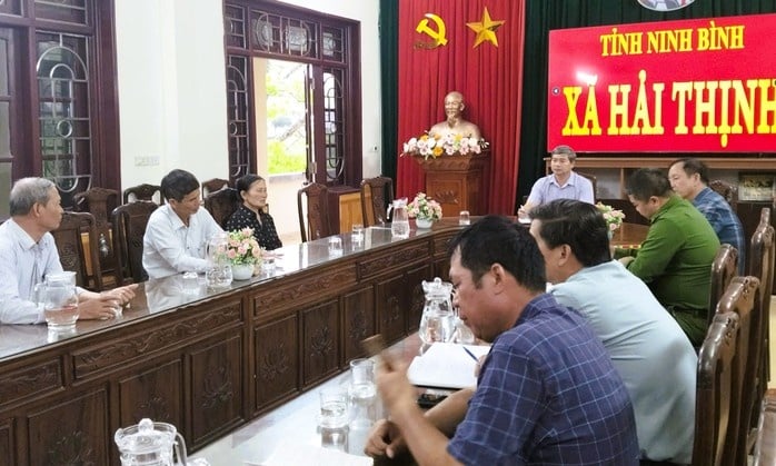 Ngoài ra, các cơ sở kinh doanh được yêu cầu niêm yết giá công khai, bán đúng giá và bảo đảm vệ sinh môi trường, an toàn thực phẩm nhằm tránh xảy ra tình trạng “chặt chém” hoặc gây phản cảm với du khách.    