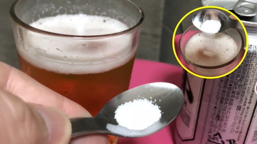 Vì sao nên bỏ chút muối vào bia