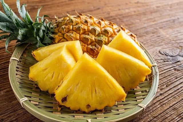 Người mắc 1 trong 5 bệnh này không nên ăn dứa, thèm mấy cũng nên nhịn miệng