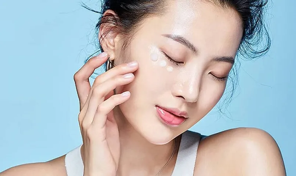 Sau tuổi 35, nhiều phụ nữ bắt đầu quan tâm hơn đến những món ăn có tính bồi bổ và hỗ trợ phục hồi sức khỏe. 