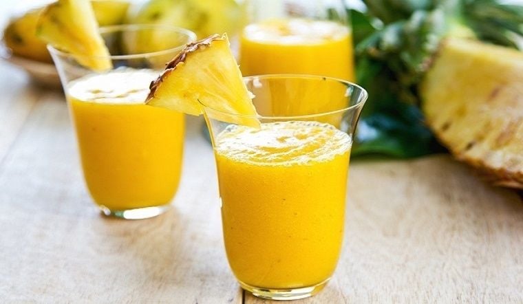 Nước ép dứa cũng rất tốt