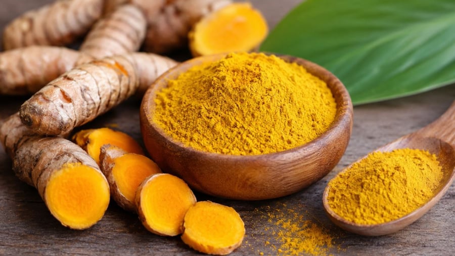 Tinh bột nghệ mùi thơm nhẹ, đã tách dầu nghệ nên mùi sẽ không nồng như nghệ và cũng không nồng như khi bị pha tạp