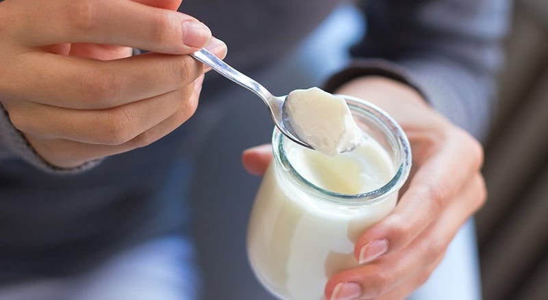 4 nhóm người không nên ăn sữa chua