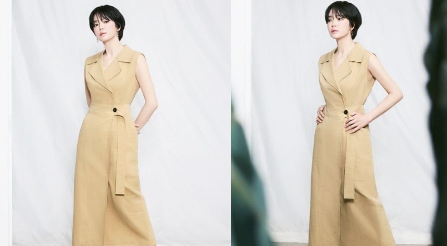 Một trong những điểm khiến mái tóc mới của Song Hye Kyo nhận được nhiều lời khen là khả năng giúp cô trông trẻ trung hơn mà vẫn giữ được vẻ trưởng thành cần có.    