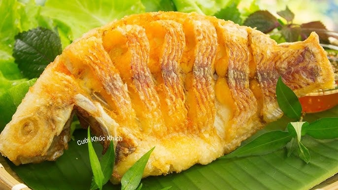 Cách rán cá giòn tan không lo vỡ nát