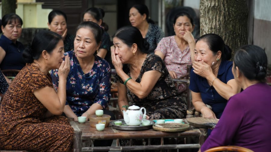 Nơi hay tụ tập nói xấu sẽ khiến cuộc sống thêm phiền toái