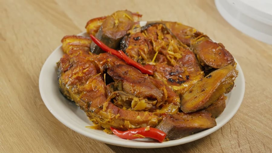 Cá kho là món được nhiều người yêu thích