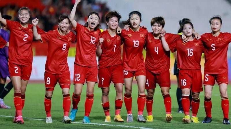 doi-tuyen-bong-da-nu-viet-nam-da-tro-thanh-nhung-nguoi-phu-nu-truyen-cam-hung
