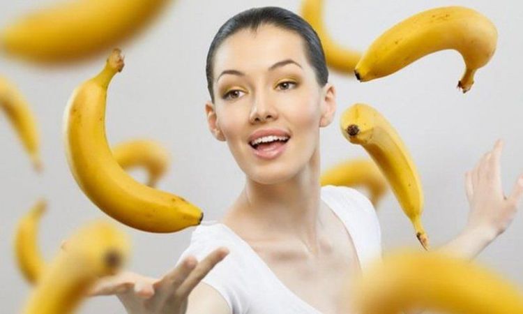 Sự kết hợp này giúp bổ sung độ ẩm, giảm tình trạng bong tróc và mang lại cảm giác mềm mượt hơn sau khi sử dụng.